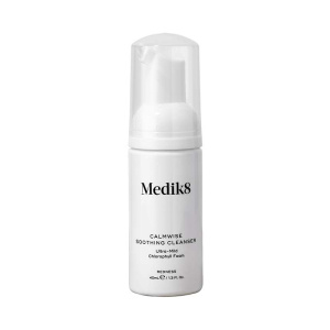 Medik8 Calm wise soothing cleanser